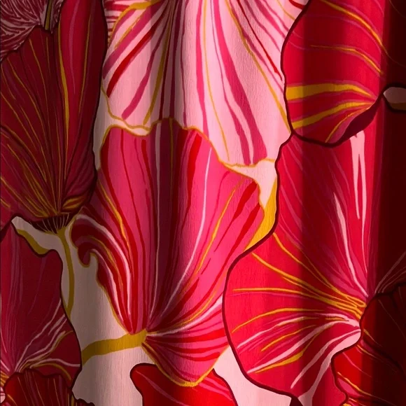 Vibrant Pink and Red Floral Maxi Dress Trina Turk - Picture 7 of 8